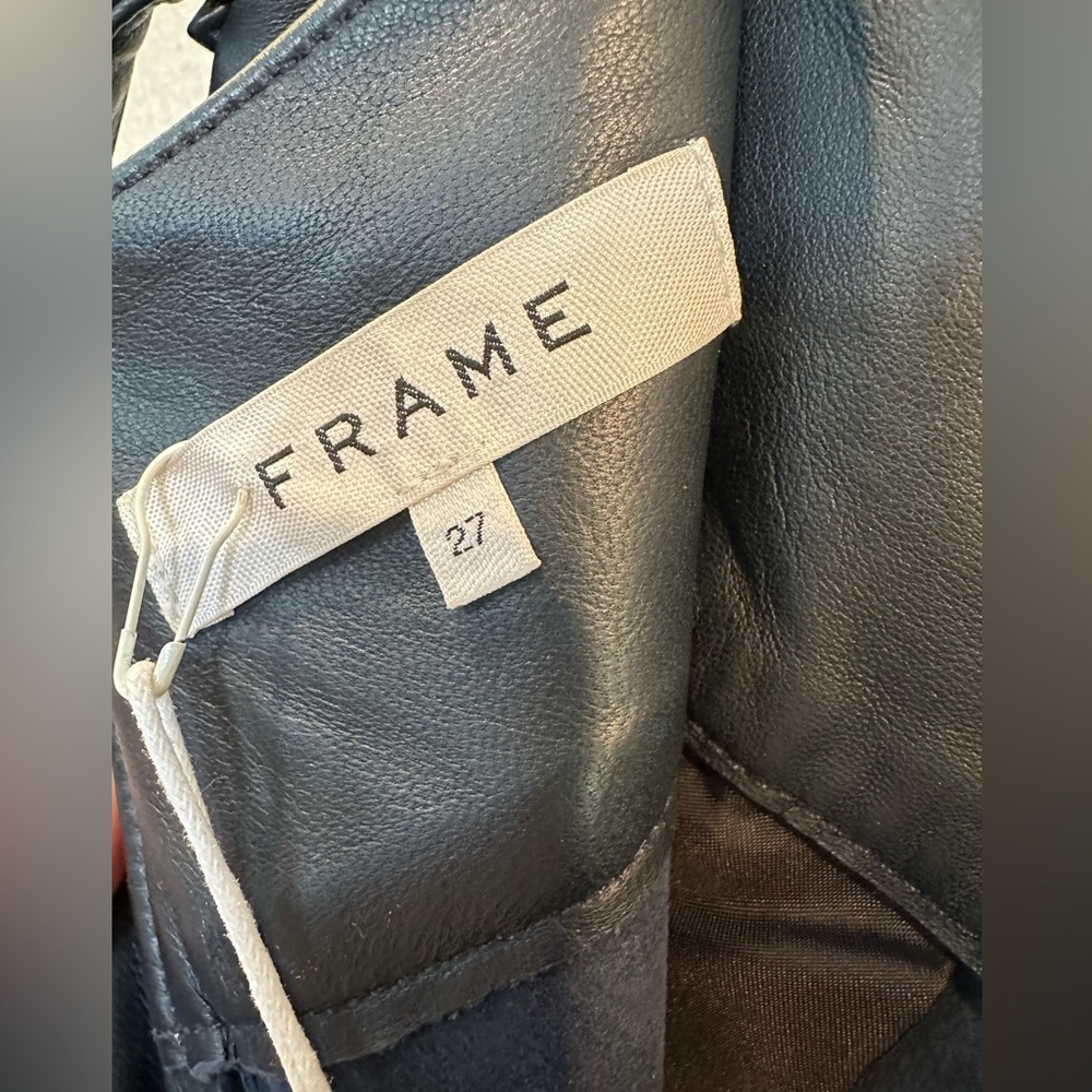 Frame Denim Dark blue Leather pencil skirt. Nwt. Feels like butter soft. Sz 27
